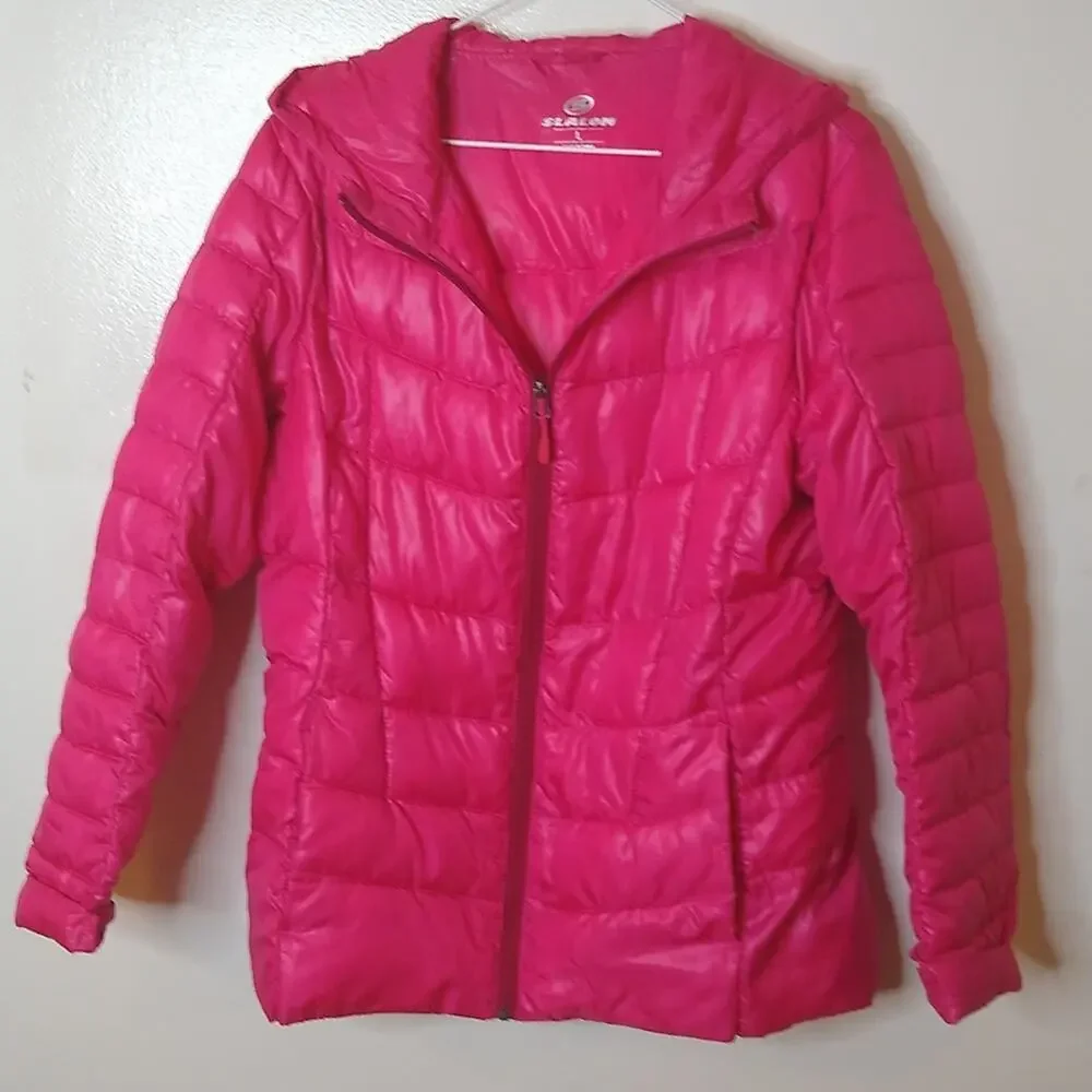 Slalom girls Size Large pink puffer hoodie jacket. Warm Barbie